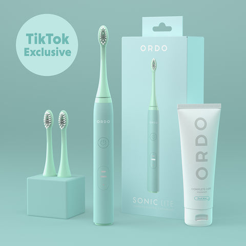 Ordo Sonic Lite Toothbrush & 2x Brush Head & Complete Care Toothpaste Bundle - Sage