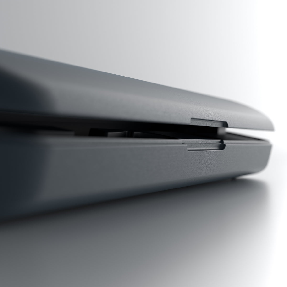 Ordo Sonic+ Charging Travel Case - Charcoal Grey